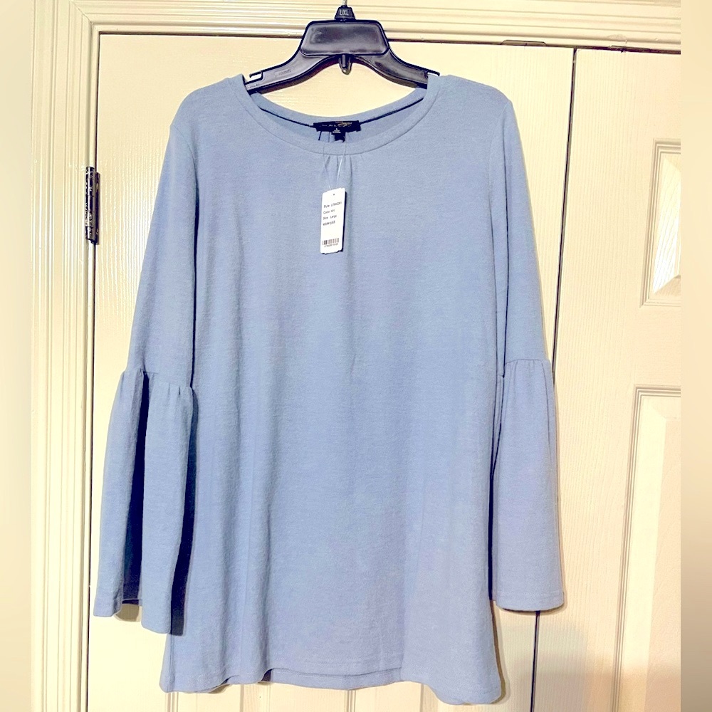 NWT- Beautiful soft blue long sleeve bell sleeve blouse size LARGE